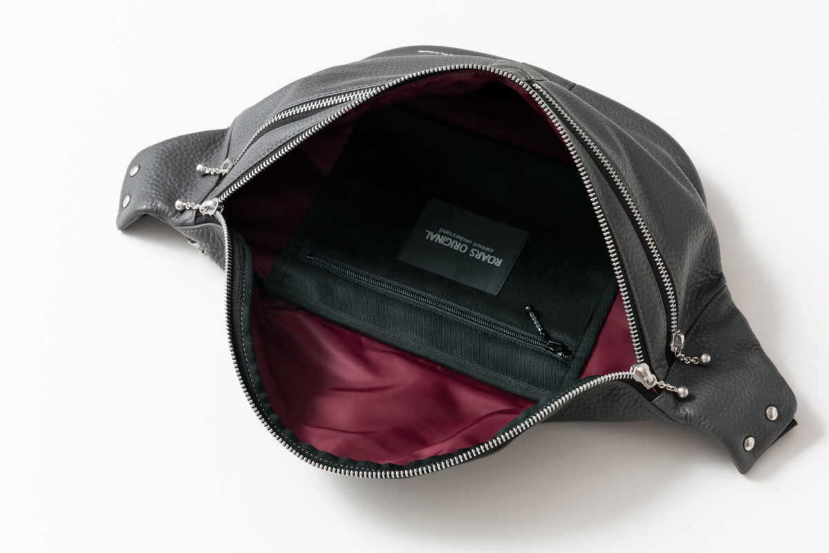 LEATHER SHOULDER BAG  / レザーショルダーバッグ