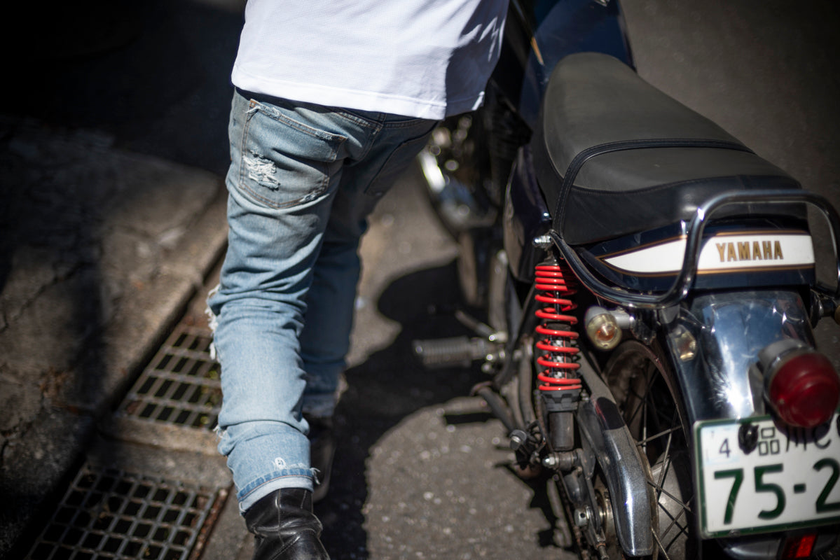 LEATHER IN CRASH DENIM PANTS  / レザーインクラッシュデニムパンツ