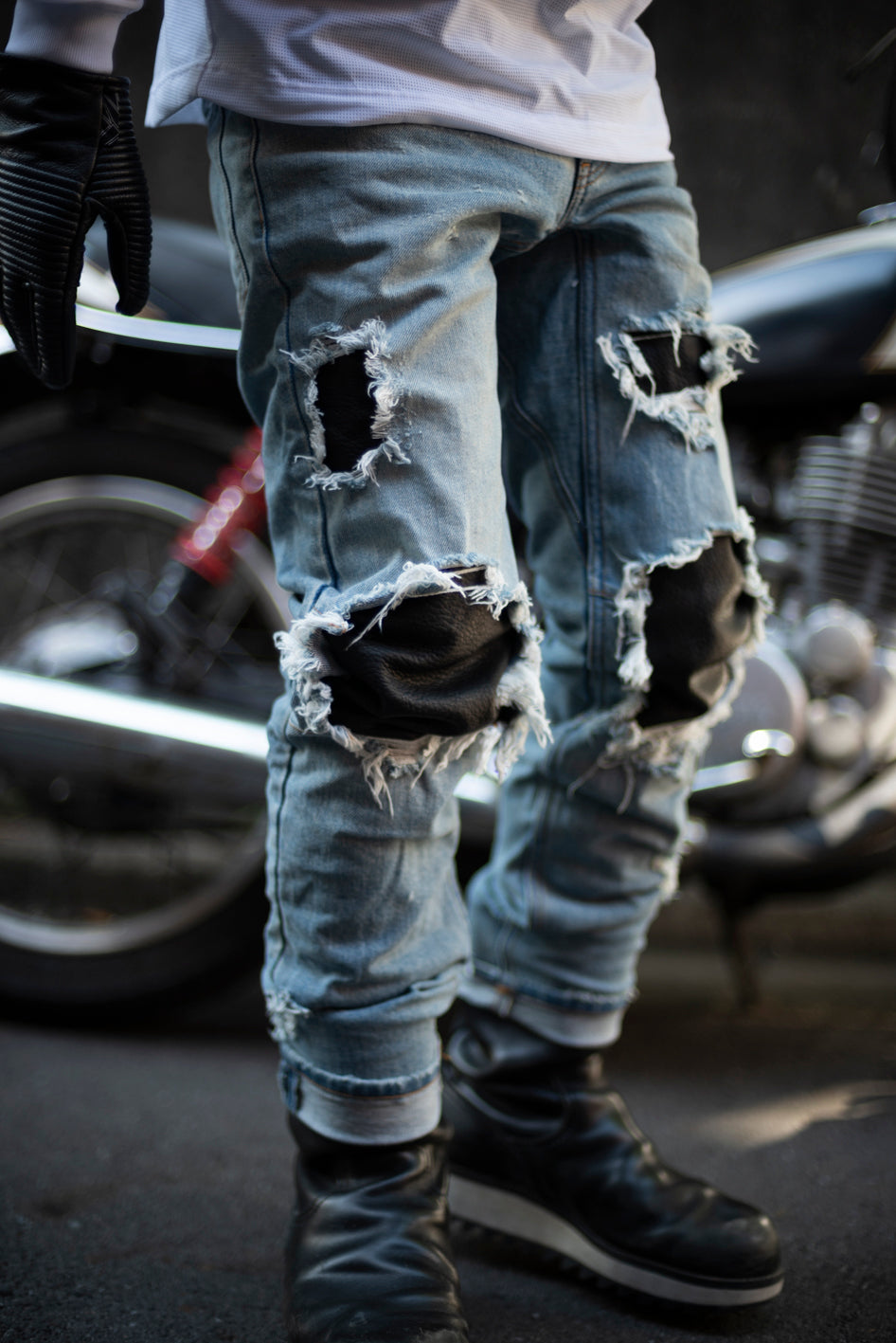 LEATHER IN CRASH DENIM PANTS  / レザーインクラッシュデニムパンツ