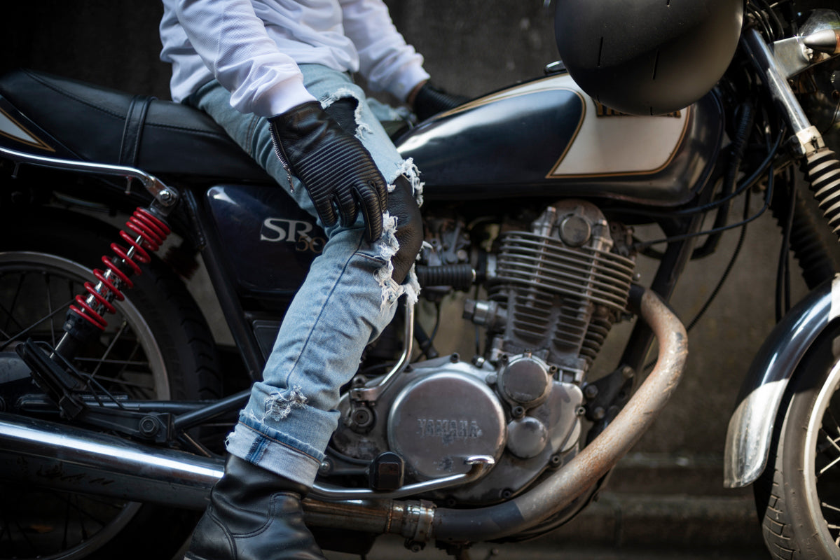 LEATHER IN CRASH DENIM PANTS  / レザーインクラッシュデニムパンツ