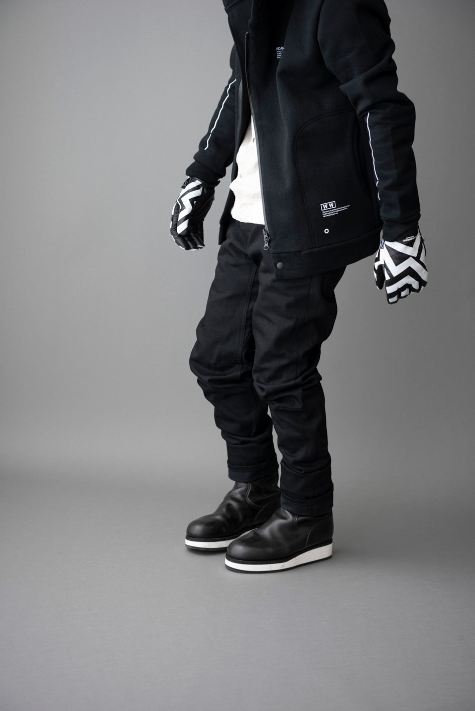 DAZZLE LEATHER GLOVE / ダズルレザーグローブ