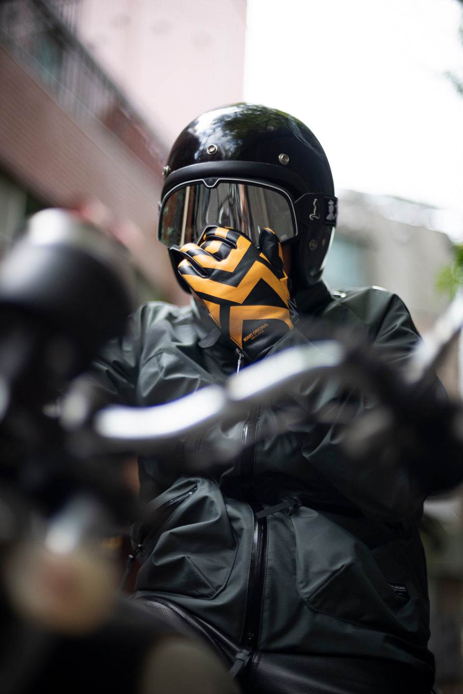 DAZZLE LEATHER GLOVE / ダズルレザーグローブ