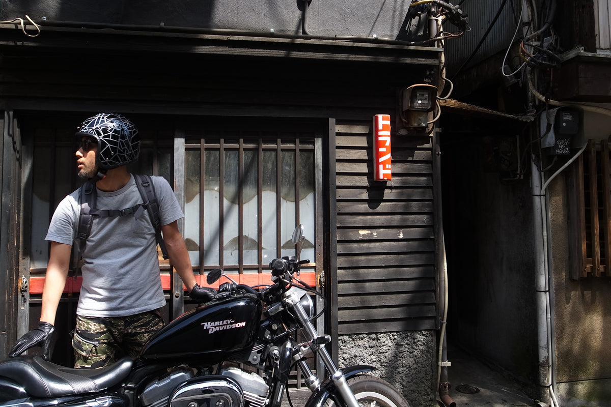 VELDT×ROARS ORIGINAL HELMET / ヴェルト×ロアーズオリジナルヘルメット