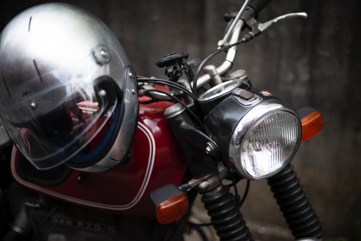 VELDT×ROARS ORIGINAL HELMET SILVER FOIL / ヴェルト×ロアーズオリジナルヘルメットシルバーフォイル