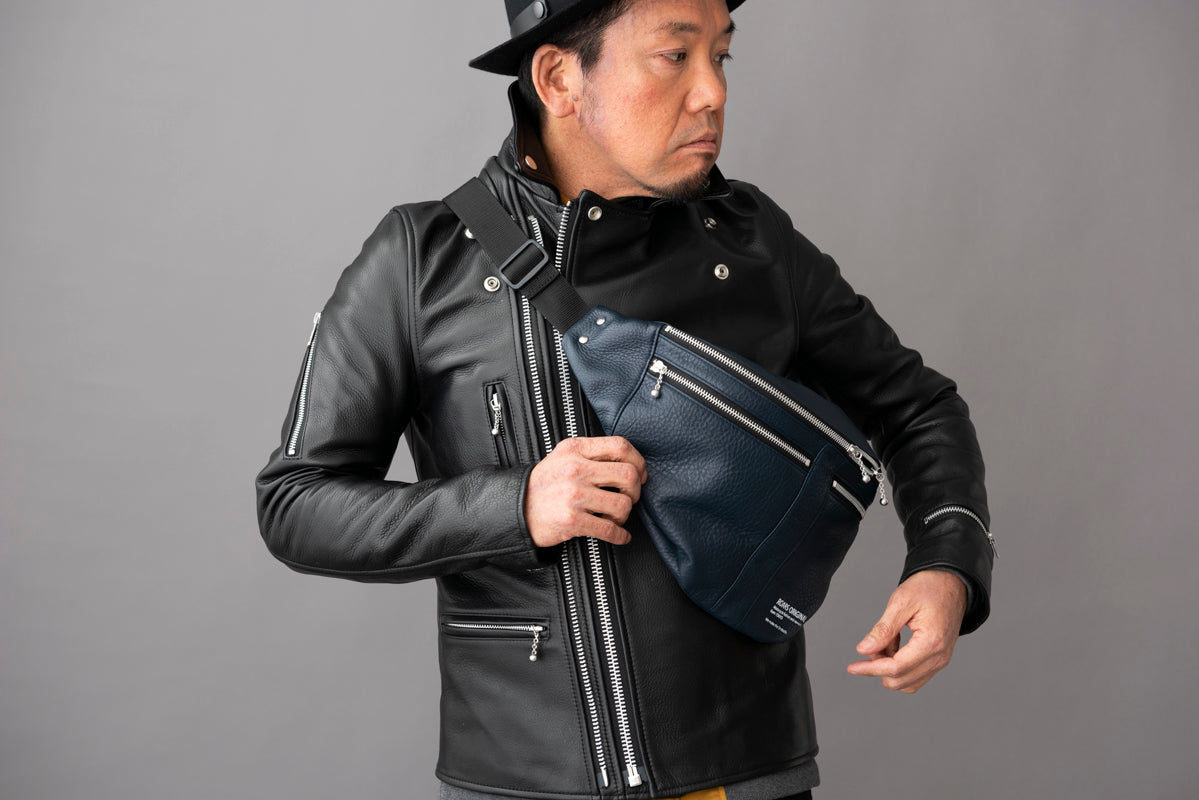LEATHER SHOULDER BAG  / レザーショルダーバッグ