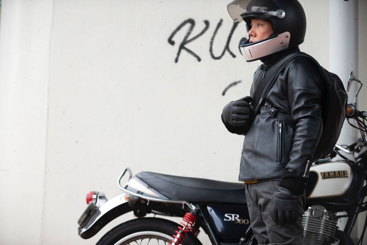 VELDT×ROARS ORIGINAL HELMET TWO-TONE / ヴェルト×ロアーズオリジナルヘルメットツートーン