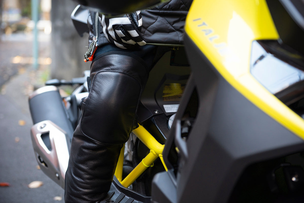 LEATHER LEG WARMER / レザーレッグウォーマー