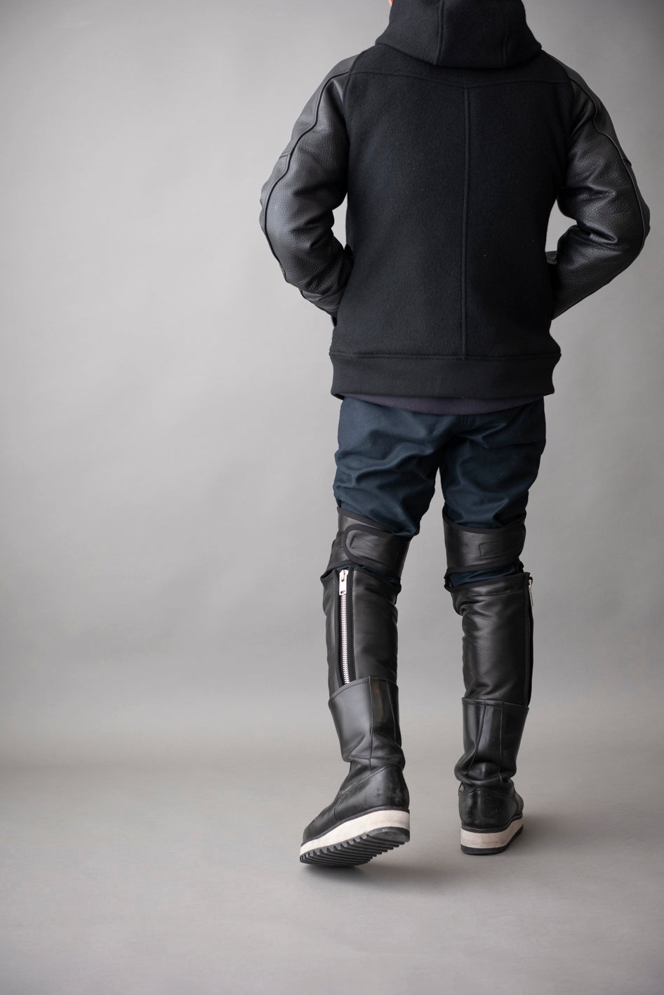 LEATHER LEG WARMER / レザーレッグウォーマー