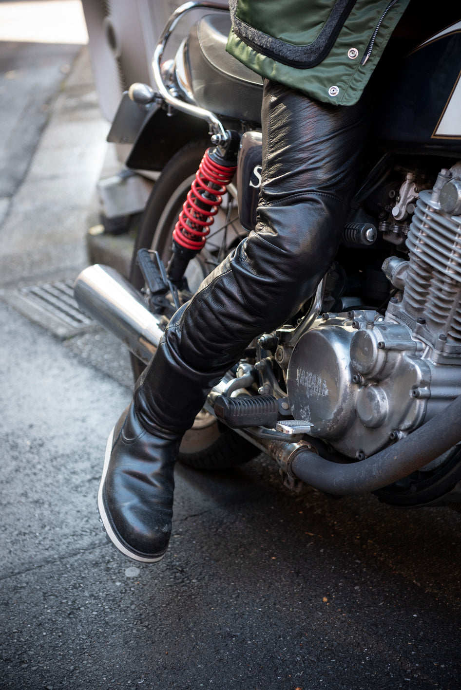 COWLEATHER PANTS FOR BIKERS / カウレザーパンツ フォー バイカー