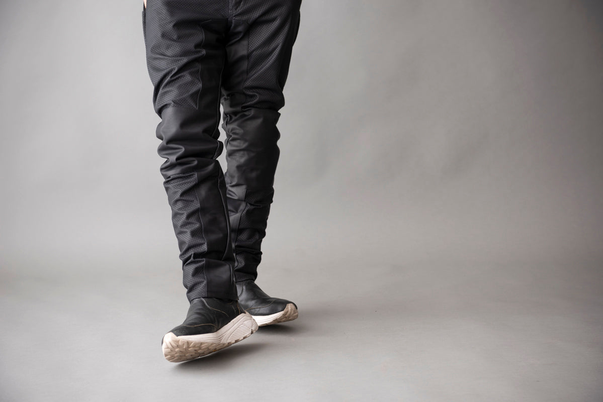 PUNCHING MESH LEATHER PANTS / パンチングメッシュレザーパンツ
