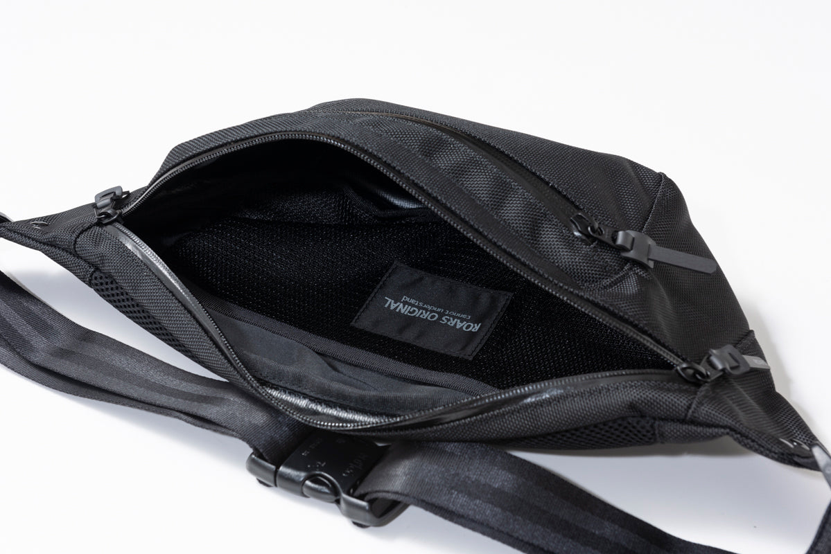 TARPAULIN WAIST BAG / ターポリンウエストバック