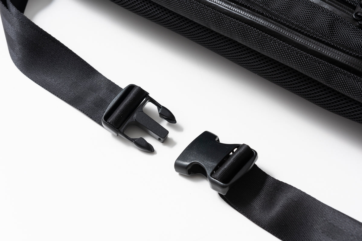 TARPAULIN WAIST BAG / ターポリンウエストバック