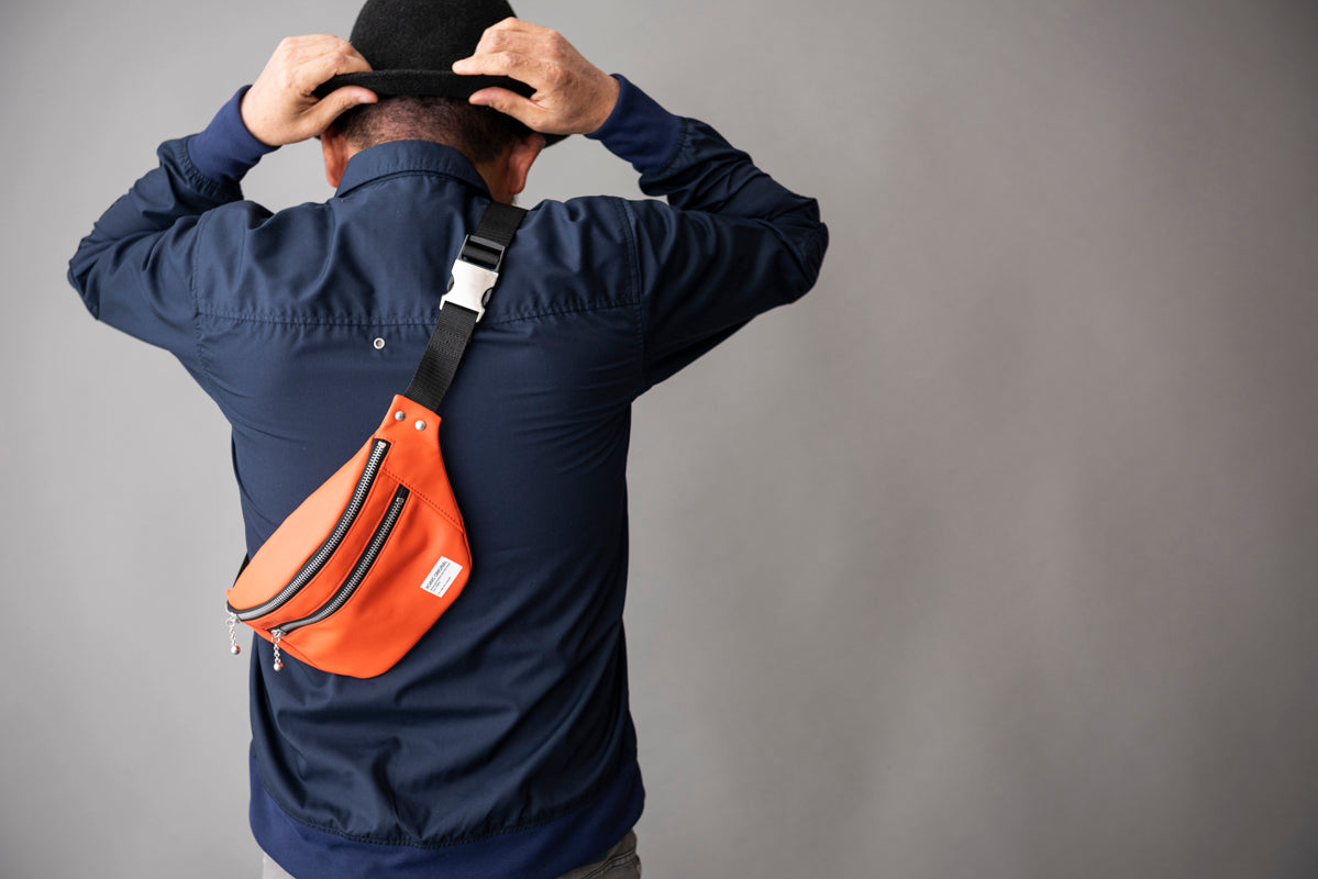 LEATHER WAIST BAG / レザーウエストバッグ