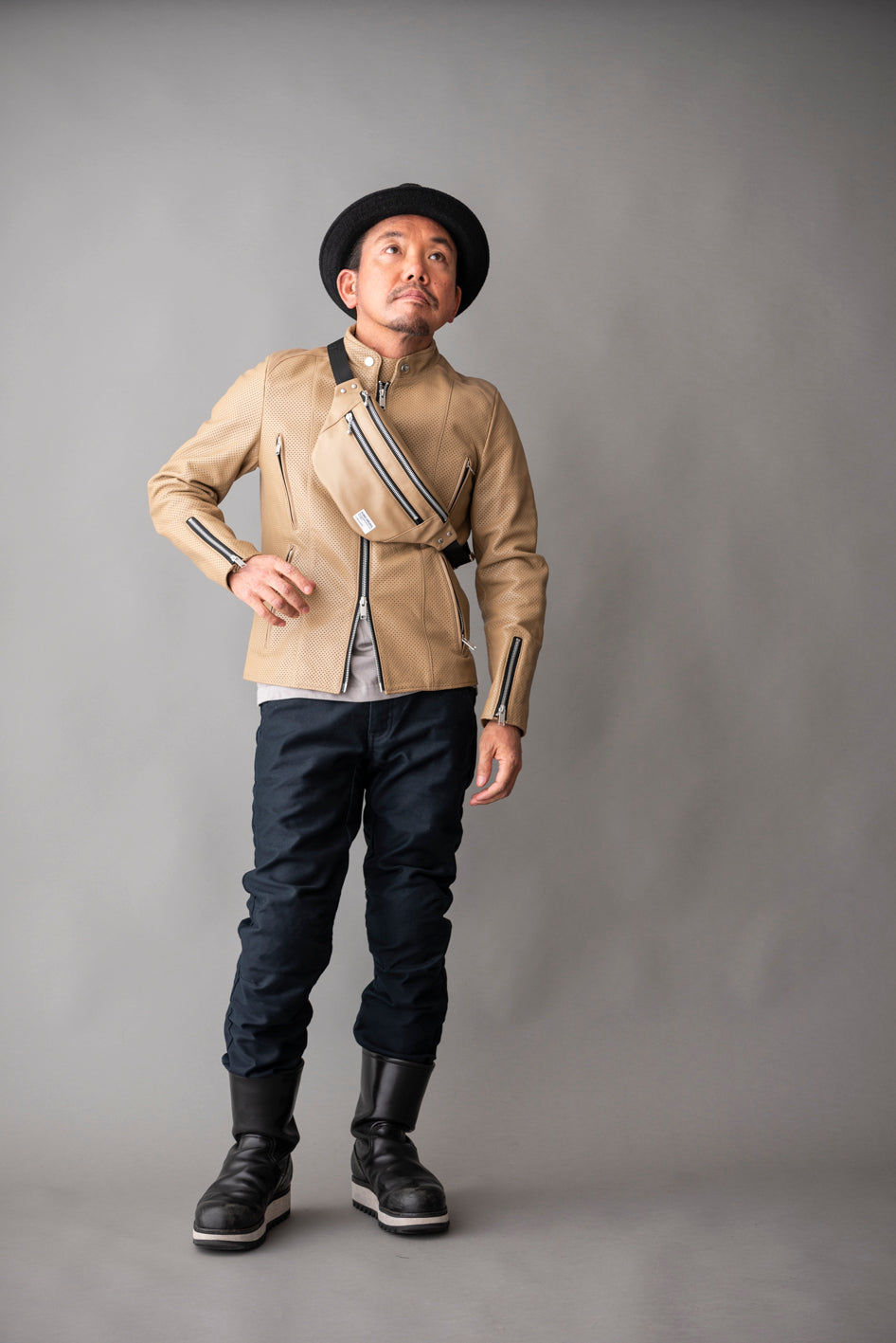 LEATHER WAIST BAG / レザーウエストバッグ