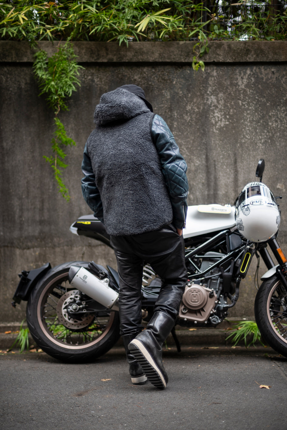 EASY LEATHER PANTS / イージーレザーパンツ