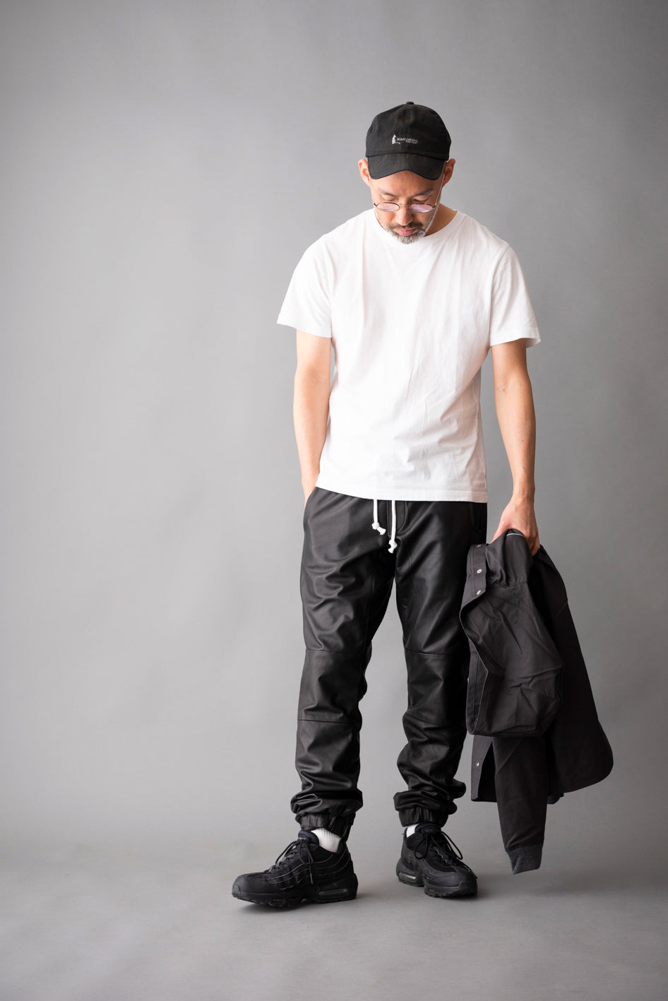 EASY LEATHER PANTS / イージーレザーパンツ
